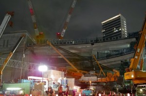 首都高速大橋ジャンクション架設工事